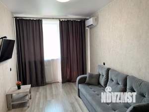 1-к квартира, посуточно, 40м2, 23/25 этаж