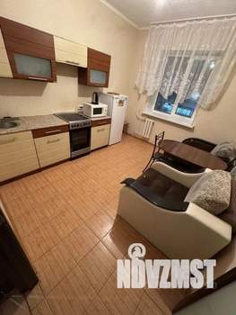 1-к квартира, посуточно, 65м2, 1/1 этаж