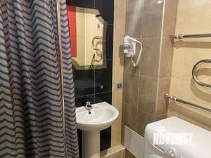 1-к квартира, посуточно, 46м2, 1/1 этаж
