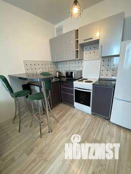 Студия квартира, посуточно, 30м2, 19/24 этаж