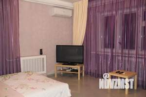 1-к квартира, посуточно, 45м2, 3/9 этаж