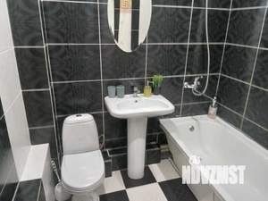 1-к квартира, посуточно, 42м2, 1/1 этаж