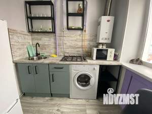 1-к квартира, посуточно, 32м2, 3/3 этаж