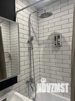 Студия квартира, посуточно, 25м2, 1/4 этаж