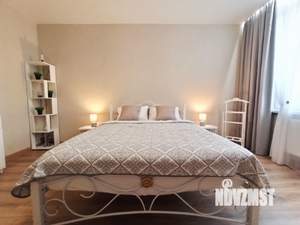 2-к квартира, посуточно, 68м2, 15/23 этаж