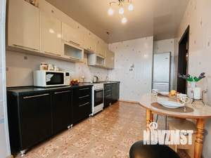 1-к квартира, посуточно, 38м2, 9/10 этаж