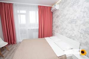 Студия квартира, посуточно, 25м2, 23/24 этаж