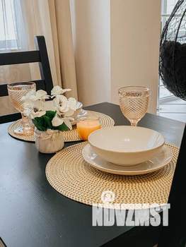 Студия квартира, посуточно, 53м2, 12/18 этаж