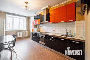 3-к квартира, на длительный срок, 100м2, 2/10 этаж