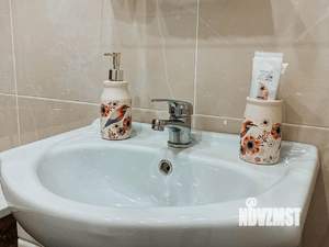 3-к квартира, посуточно, 80м2, 1/1 этаж