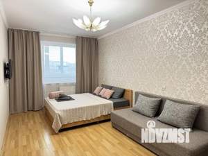 1-к квартира, посуточно, 38м2, 1/1 этаж