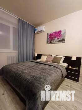 1-к квартира, посуточно, 38м2, 10/10 этаж