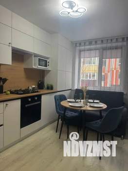 1-к квартира, посуточно, 35м2, 1/3 этаж