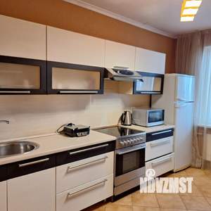 2-к квартира, на длительный срок, 68м2, 8/10 этаж