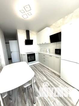 1-к квартира, посуточно, 39м2, 10/24 этаж