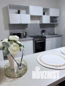 2-к квартира, посуточно, 45м2, 1/1 этаж