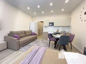 Студия квартира, посуточно, 35м2, 19/24 этаж