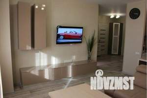 2-к квартира, посуточно, 66м2, 8/21 этаж