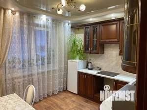 2-к квартира, посуточно, 54м2, 4/10 этаж