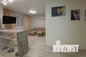 1-к квартира, посуточно, 45м2, 2/21 этаж