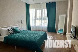 1-к квартира, посуточно, 40м2, 13/24 этаж