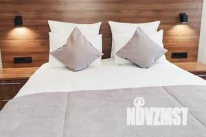 2-к квартира, посуточно, 57м2, 1/4 этаж