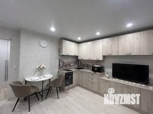 Студия квартира, посуточно, 27м2, 10/18 этаж