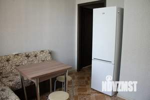 1-к квартира, посуточно, 42м2, 6/9 этаж