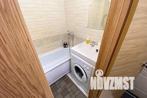 1-к квартира, посуточно, 35м2, 6/24 этаж