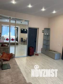 Студия квартира, посуточно, 40м2, 3/3 этаж