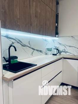 2-к квартира, посуточно, 34м2, 14/24 этаж