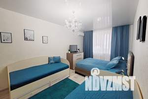 1-к квартира, посуточно, 43м2, 8/10 этаж