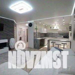 2-к квартира, посуточно, 57м2, 1/1 этаж