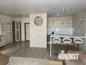 Студия квартира, посуточно, 66м2, 10/21 этаж