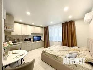 Студия квартира, посуточно, 27м2, 10/18 этаж