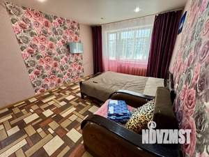 1-к квартира, посуточно, 40м2, 1/9 этаж
