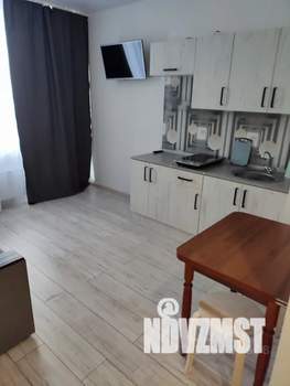 Студия квартира, посуточно, 30м2, 16/24 этаж