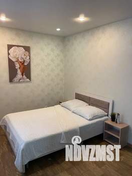 Студия квартира, посуточно, 28м2, 1/9 этаж