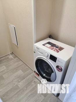 Студия квартира, посуточно, 25м2, 4/9 этаж