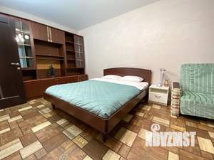 1-к квартира, посуточно, 38м2, 1/10 этаж