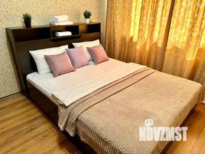 2-к квартира, посуточно, 53м2, 2/5 этаж