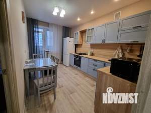 1-к квартира, посуточно, 40м2, 6/9 этаж