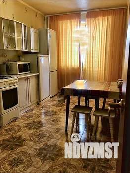 3-к квартира, посуточно, 85м2, 1/5 этаж