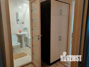 1-к квартира, посуточно, 37м2, 1/9 этаж