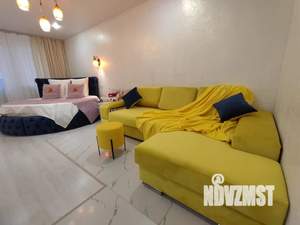 1-к квартира, посуточно, 35м2, 1/9 этаж