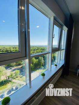 Студия квартира, посуточно, 33м2, 14/24 этаж