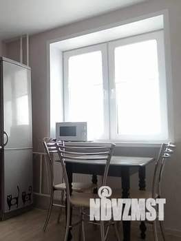 1-к квартира, посуточно, 38м2, 14/18 этаж