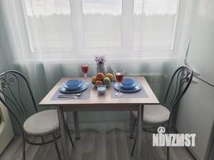 1-к квартира, посуточно, 43м2, 1/1 этаж