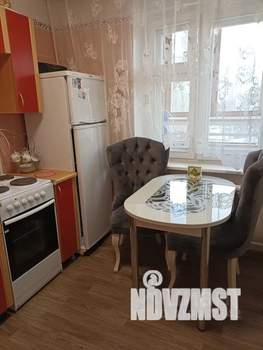 1-к квартира, посуточно, 33м2, 4/9 этаж