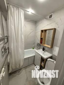 Студия квартира, посуточно, 36м2, 1/5 этаж